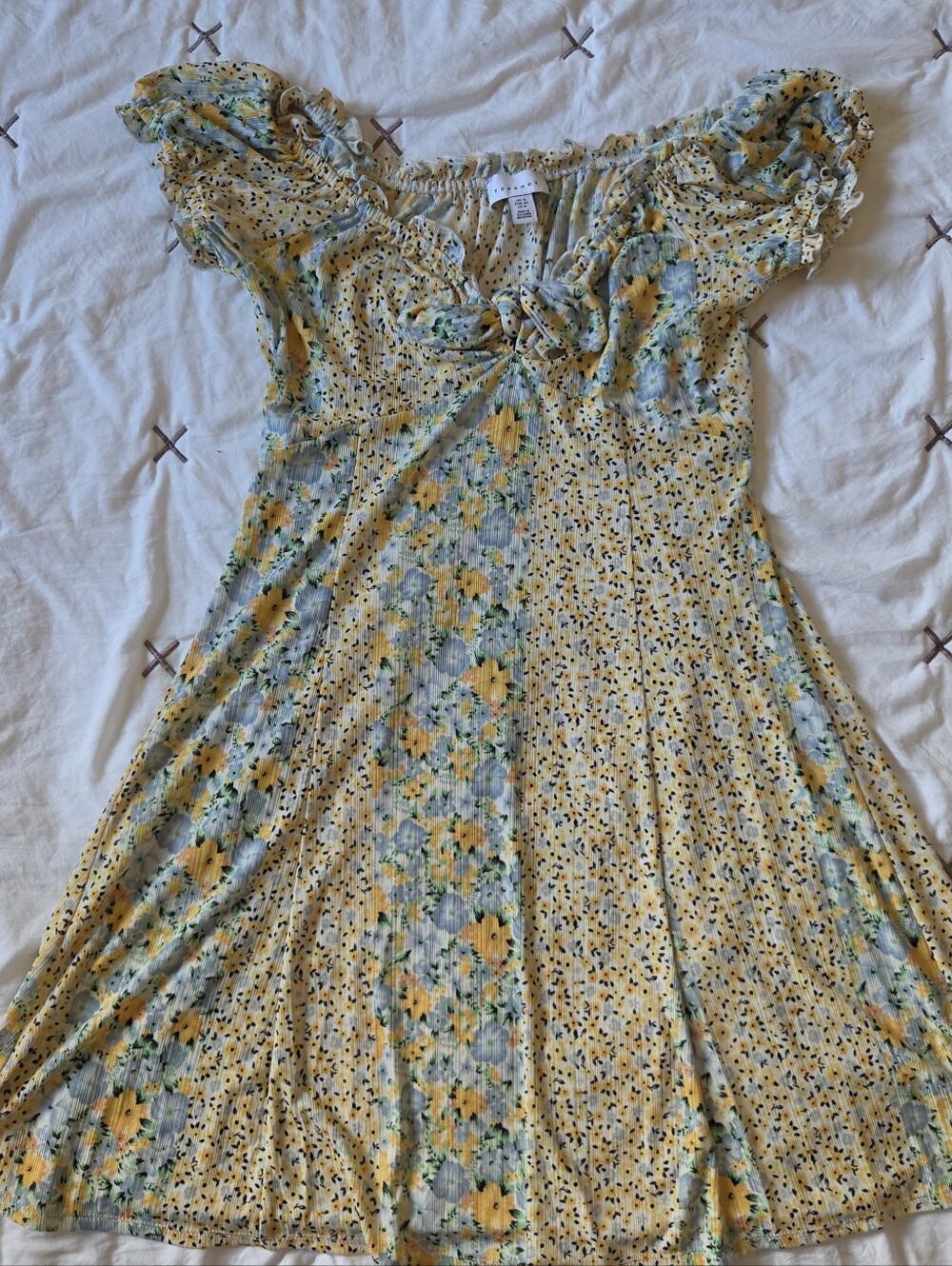 Topshop Yellow Floral Short Sleeve Dress